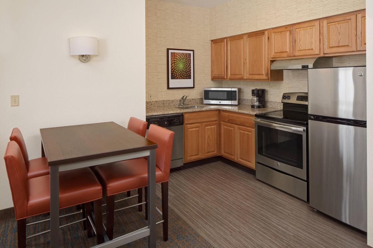 Residence Inn Браунсвилл Экстерьер фото